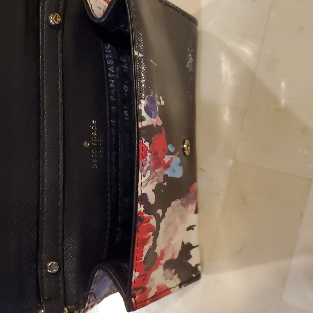 Kate Spade Purse - Picture 3 of 4